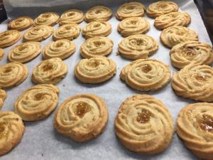 6. pečene orehove rožice